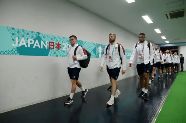 England arrive at Kobe