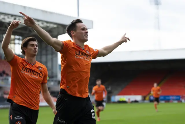 Lawrence Shankland celebrates his early opening goal