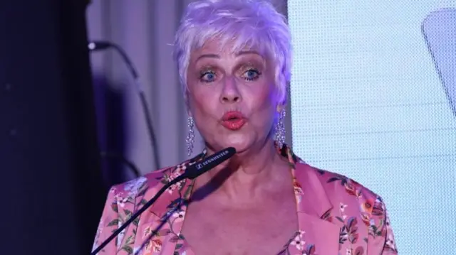 Denise Welch