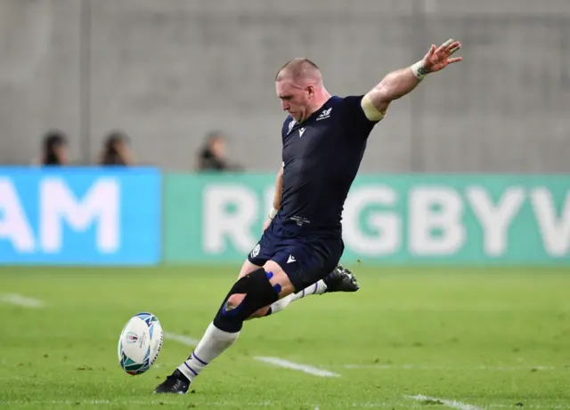 Stuart Hogg banged over a drop-goal in the first half from 45 metres out