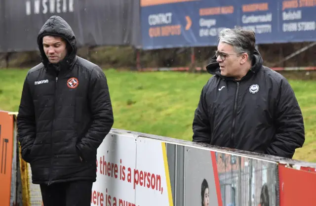 Dundee United head coach Robbie Neilson and Ayr United's Ian McCall