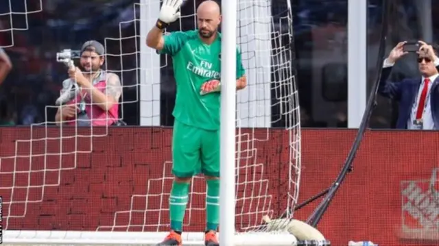 Pepe Reina