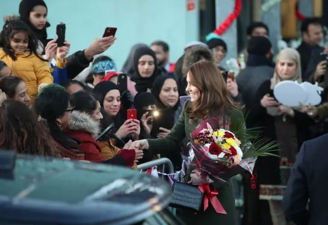 THE DUCHESS WITH FLOWERS