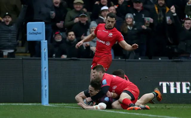 Harlequins Cadan Murley scores his side"s second try