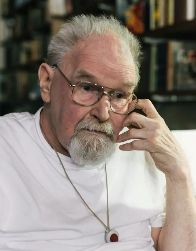 Alasdair Gray has been described as "one of Scotland's literary giants"