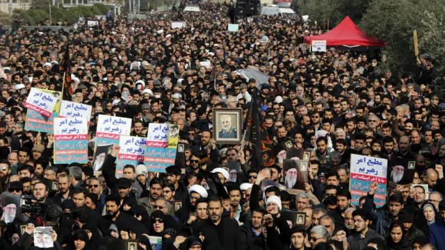 Thousands of Iranians take to the streets to mourn the death of Soleimani during an anti-US demonstration in Tehran, Iran, 03 January 2020.