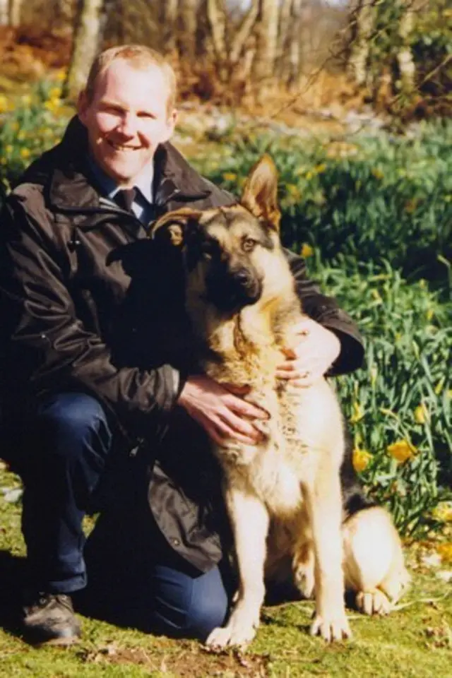 PC Ged Walker, Nottinghamshire Police dog handler