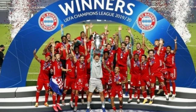 Bayern Munich lifting the Champions League trophy