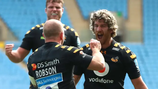 Wasps celebrate