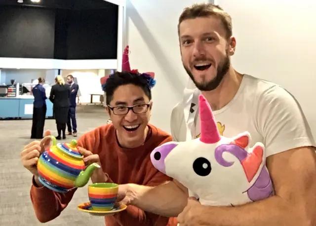 Dan Vo and Sacha Coward are your hosts for today's live events
