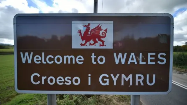 Welcome to Wales sign