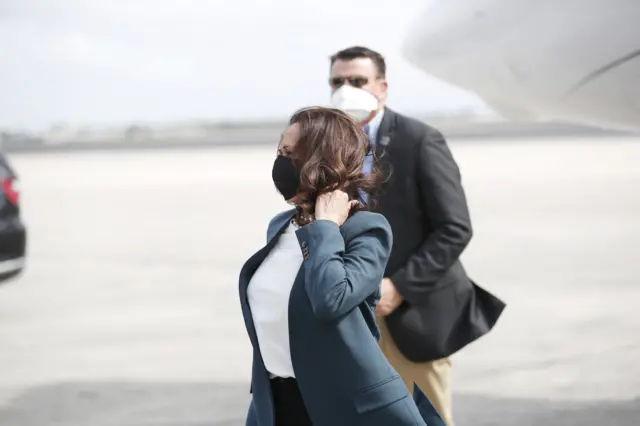 Kamala Harris arrives in Florida