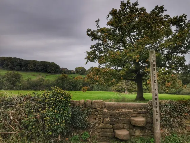 BBC Weather Watcher Janice Dyson took this picture in Wingerworth, Chesterfield