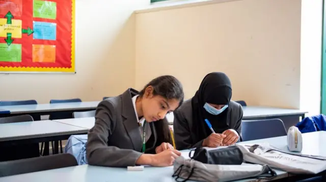 Pupils from years 7 and 11 return to Manor High School in Oadby, Leicestershire, currently the school has adopted a voluntary policy with regards to students wearing face coverings.