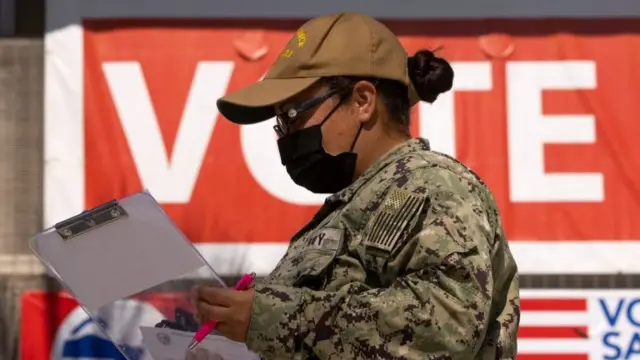 Member of military doing voter registration in San Diego