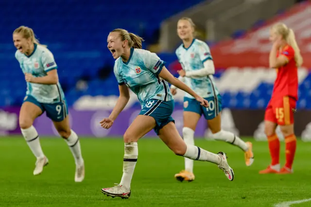 Maanum goal