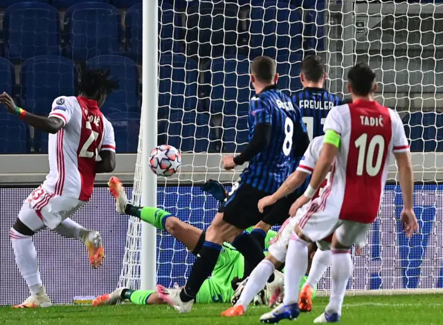 Lassina Traore scores for Ajax v Atalanta