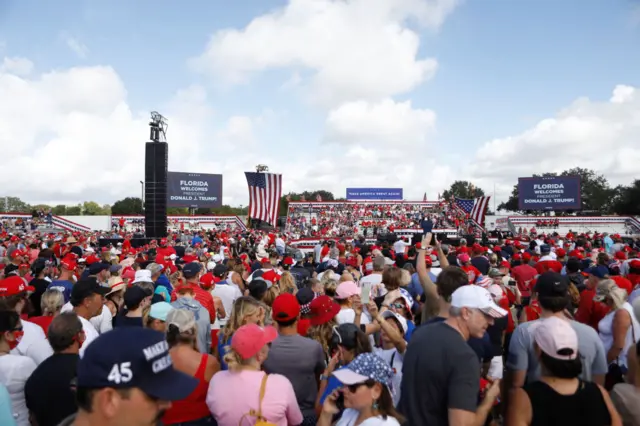 Like at other Trump rallies, few supporters in Tampa have been seen wearing masks