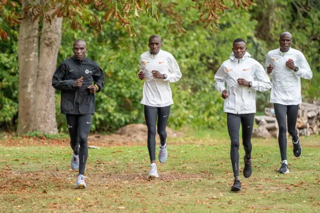 Eliud Kipchoge and pacemakers