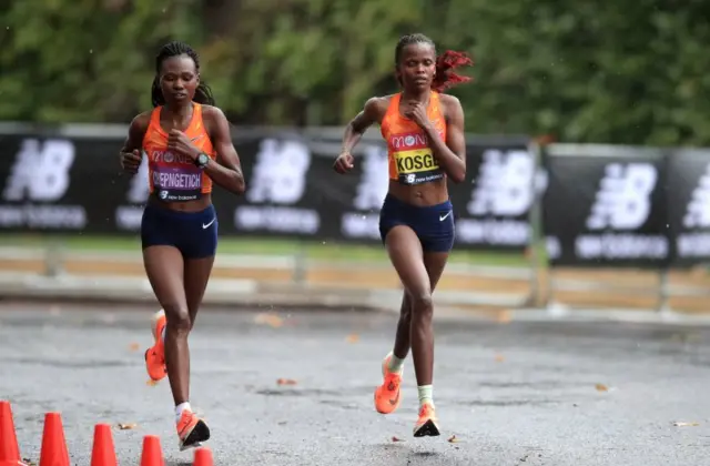 Ruth Chepngethich (left) and Brigid Kosgei