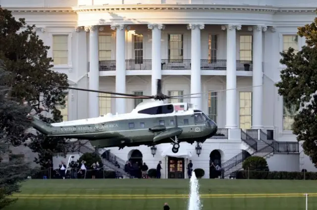 Marine One leaves the White House