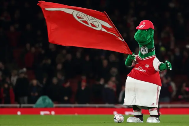 Arsenal mascot Gunnersaurus