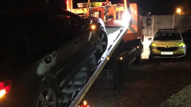 Car being seized by Leicestershire Police