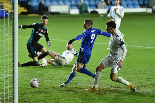 Jamie Vardy scores for Leicester