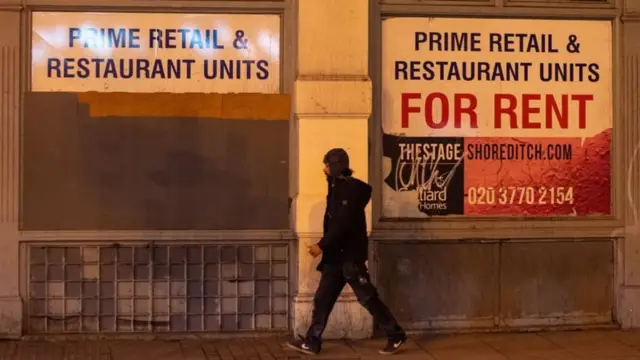 Boarded up restaurant unit