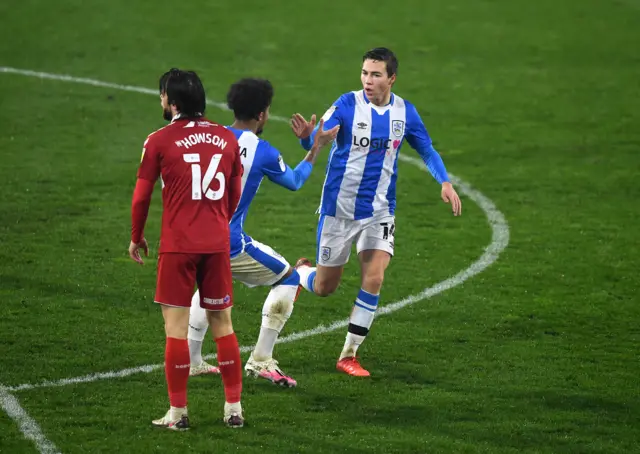 Carel Eiting scores for Huddersfield