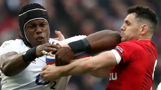 Maro Itoje (left) and Tomos Williams