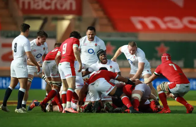 England win scrum