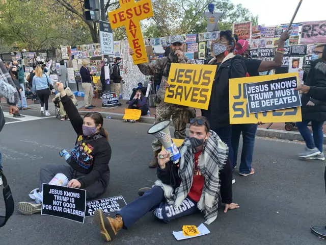 Protesters outside the White House