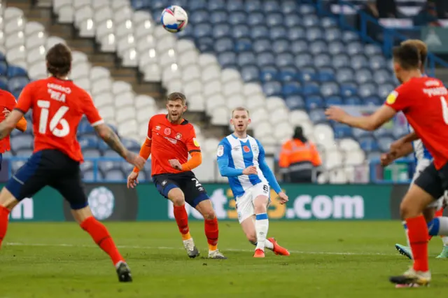 Huddersfield v Luton