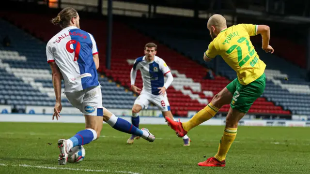 Norwich goal