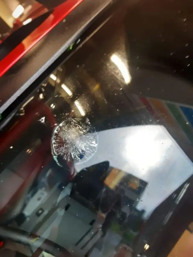 damaged windscreen