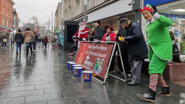 Caroling choir in Leicester city centre