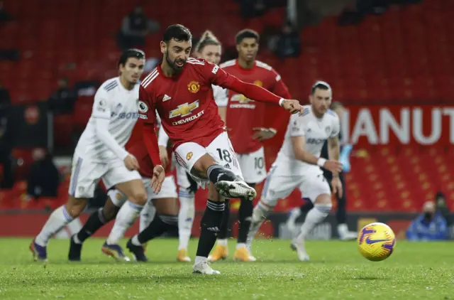 Man Utd's Bruno Fernandes scores against Leeds