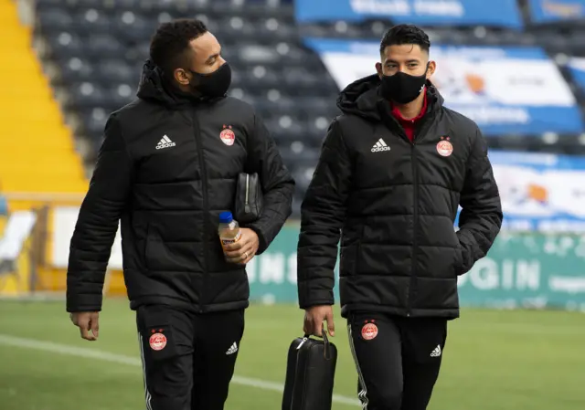 Aberdeen pair Funso Ojo and Ronald Hernandez arrive at Rugby Park