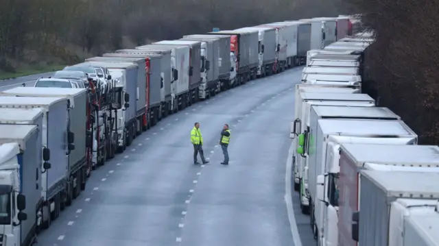 Lorries on the M20