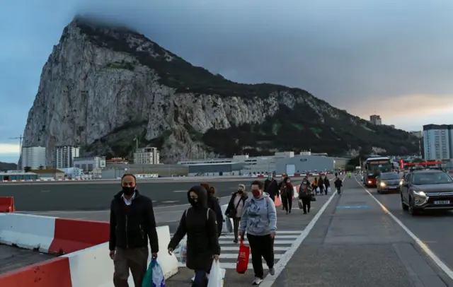 Gibraltar scene, 21 Dec 20