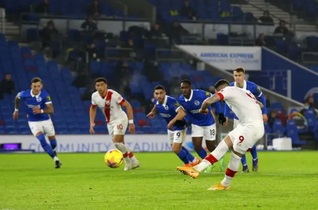 Danny Ings scores