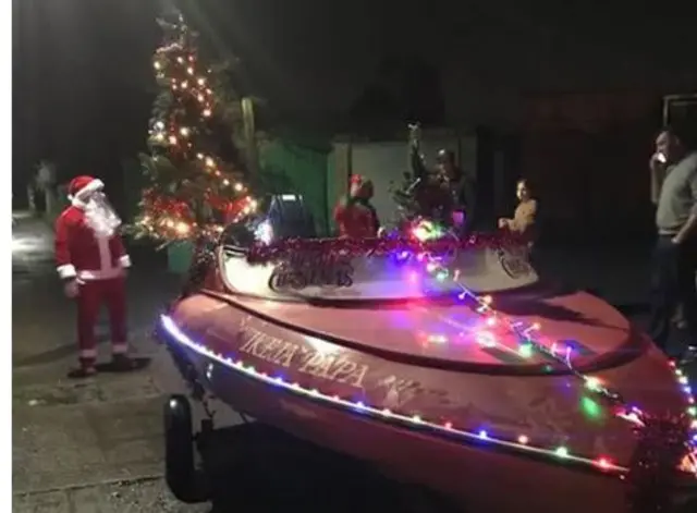 Santa speedboat