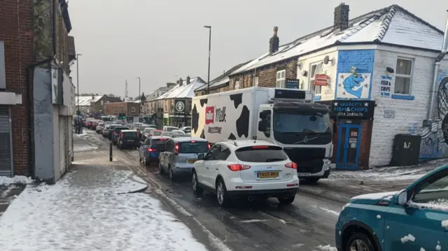 Snow in Crookes