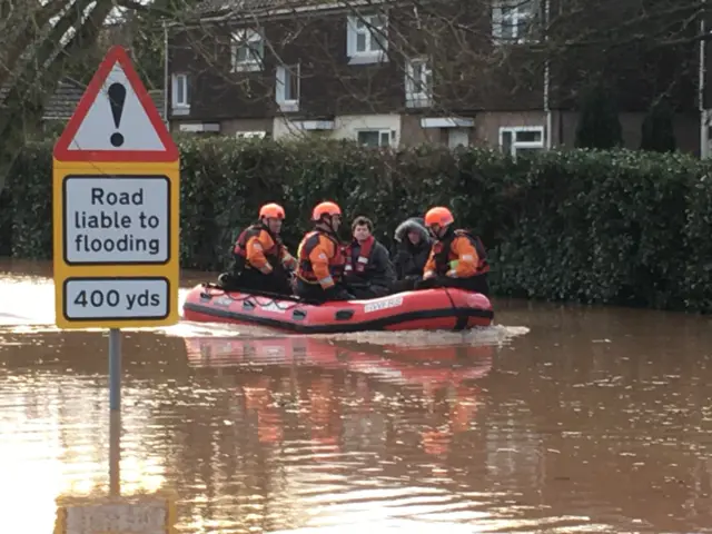 Rescue boat