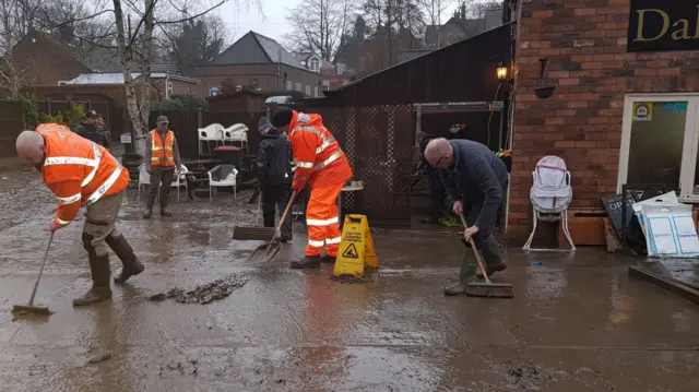 Clean-up at the cafe