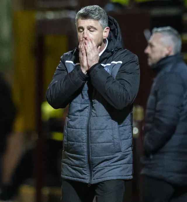 Motherwell manager Stephen Robinson