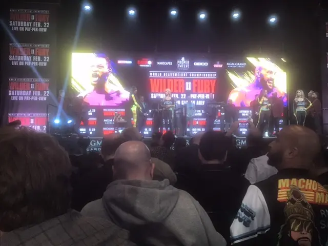 Wilder v Fury