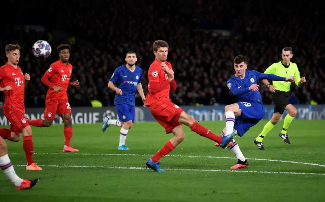 Chelsea's Mason Mount shoots at goal