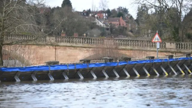 Temporary defences in Bewdley